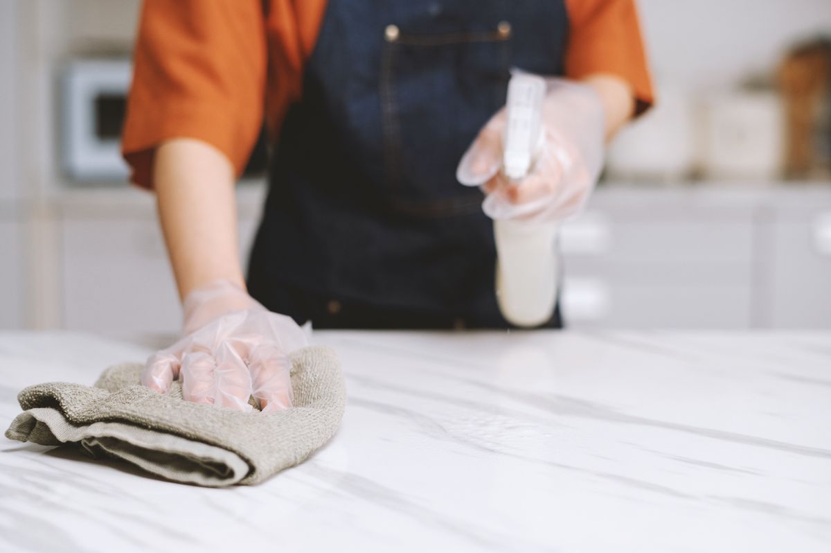 Learn to Properly Clean Your Apartment’s Countertops With The Lofts of Columbia.