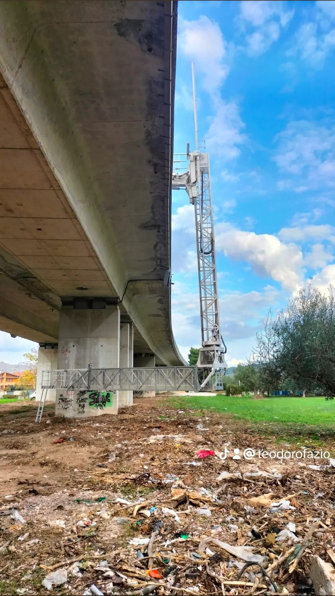 noleggio piattaforma by bridge sottoponte