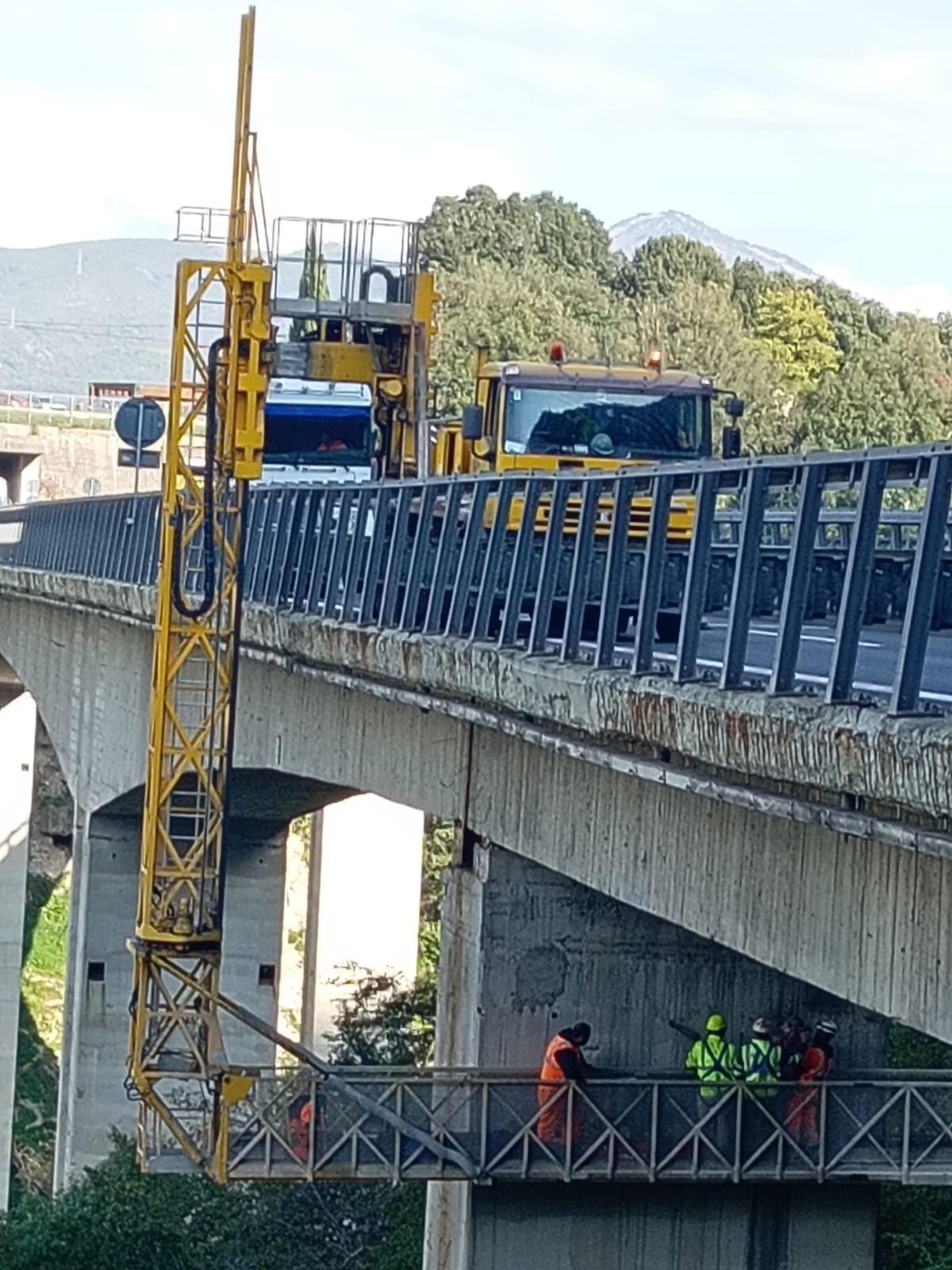 noleggio piattaforma by bridge sottoponte