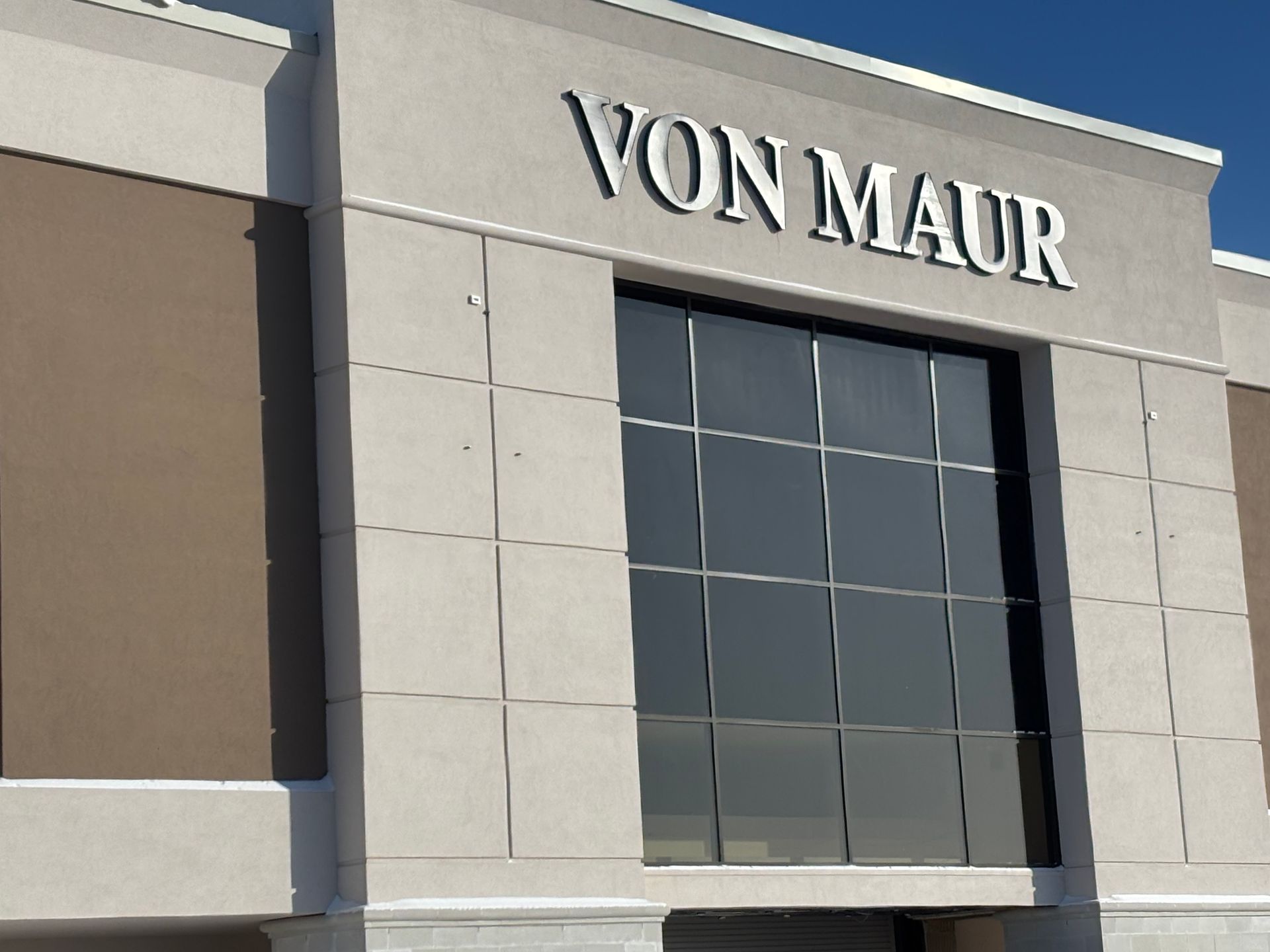 Von Maur