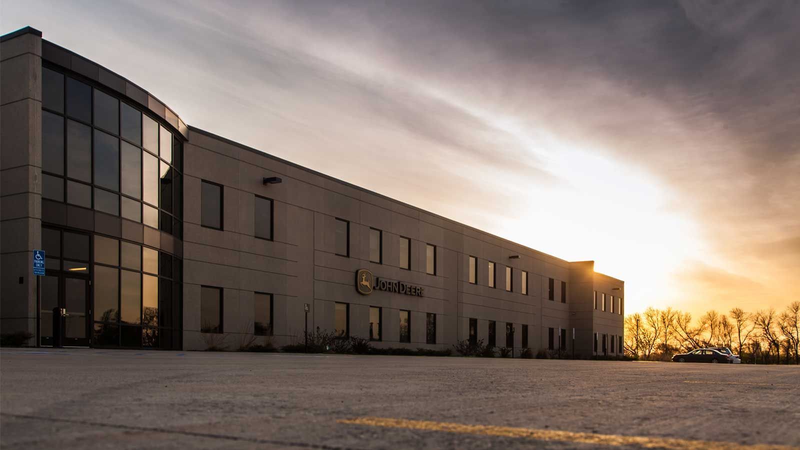 John Deere - Electronic Solutions Building