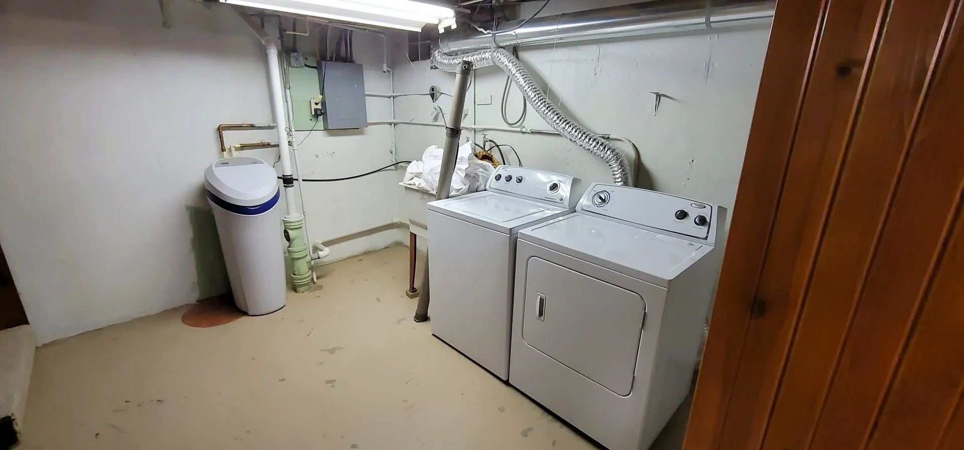 Our Gallery Janesville, WI SE Cleaners