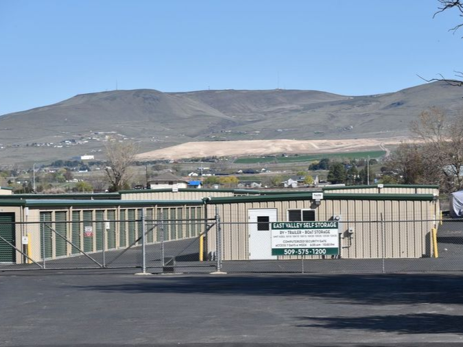 Secure Self Storage Unit with Security Camera in Yakima, WA