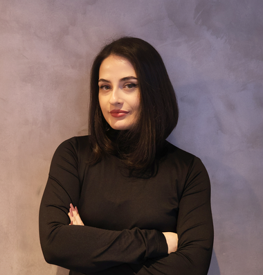 Petronela, consultant în turism și parte din echipa Booking Vacanțe