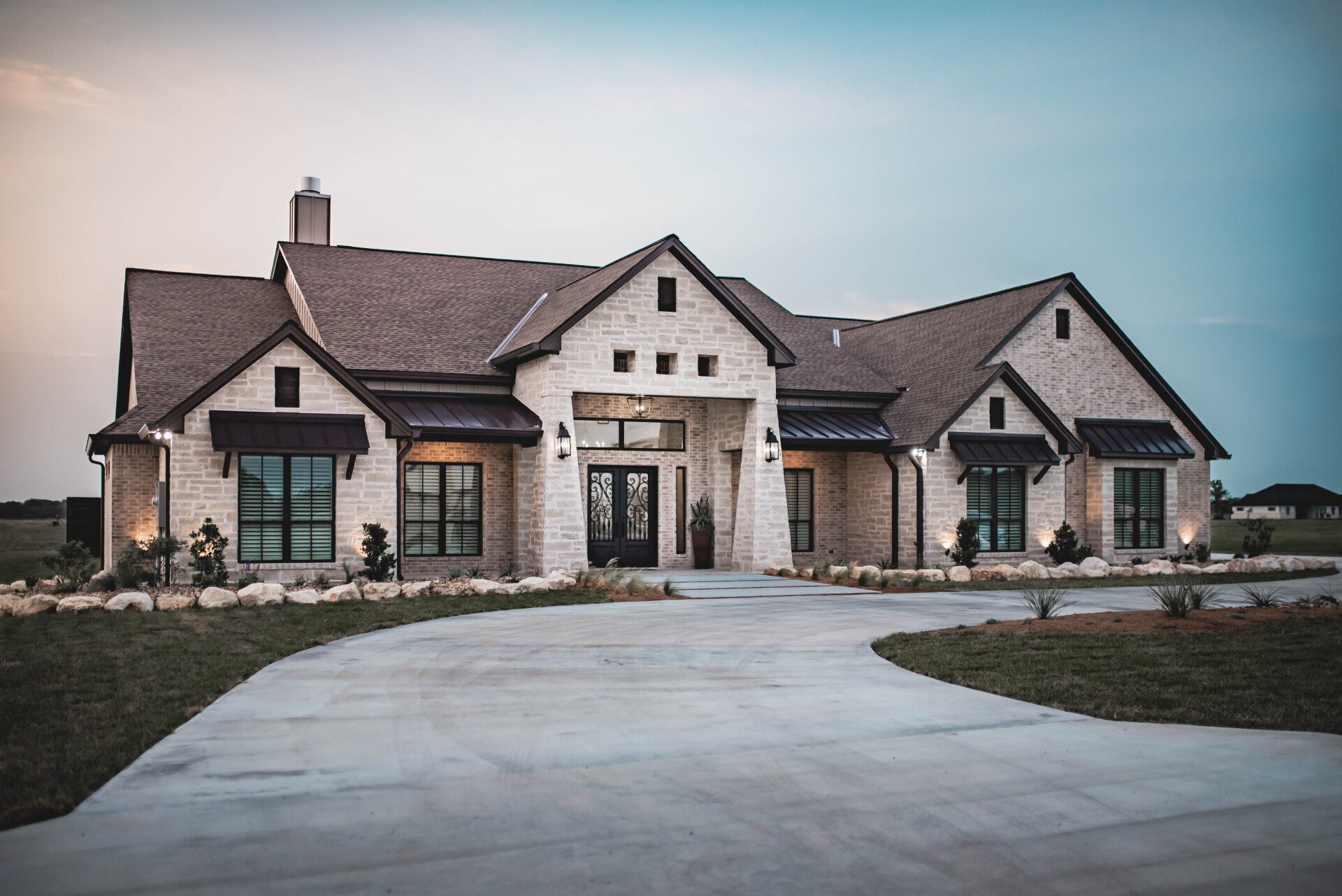 Custom Home in Victoria, TX III Hunter Custom Homes