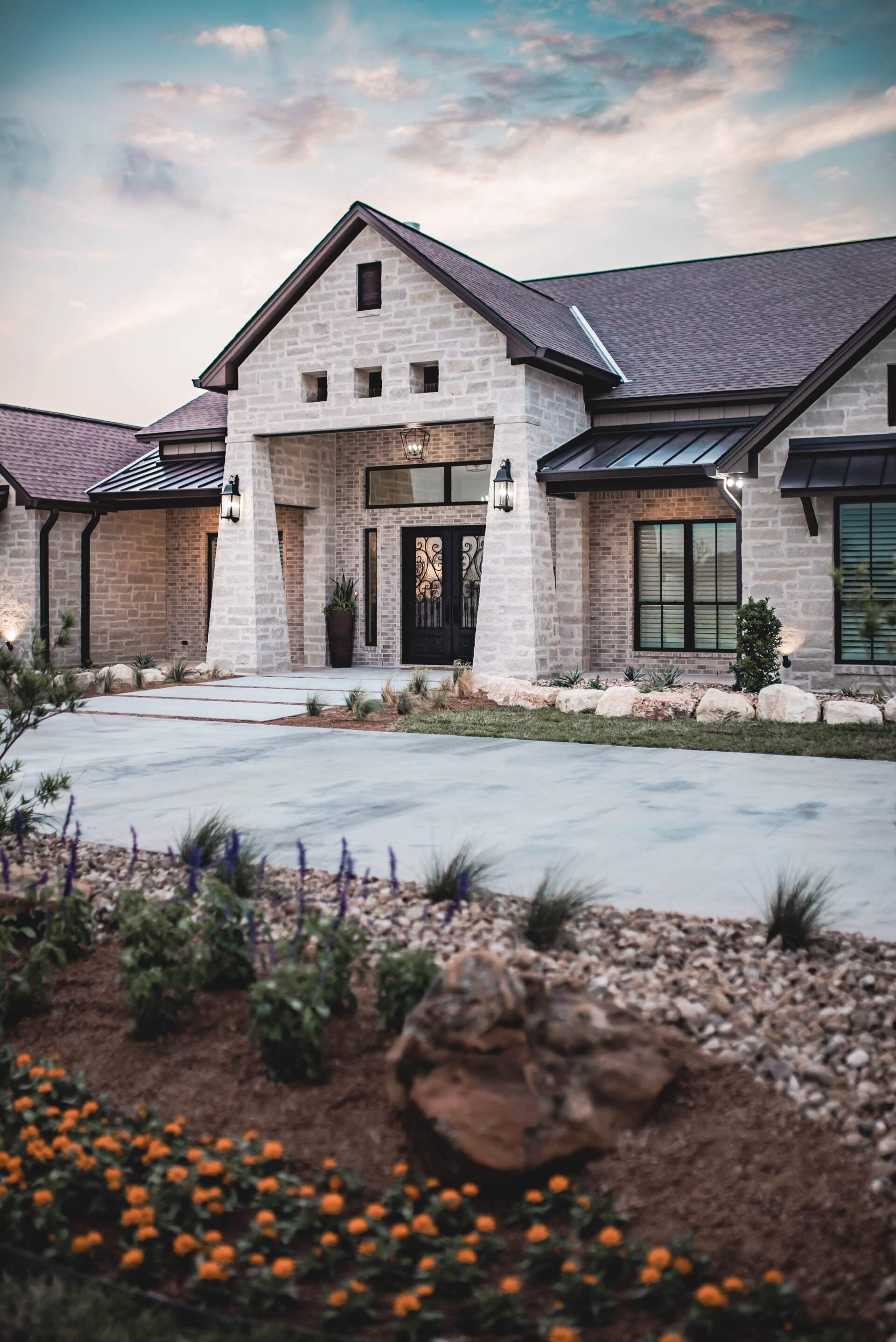 Custom Home in Victoria, TX III Hunter Custom Homes