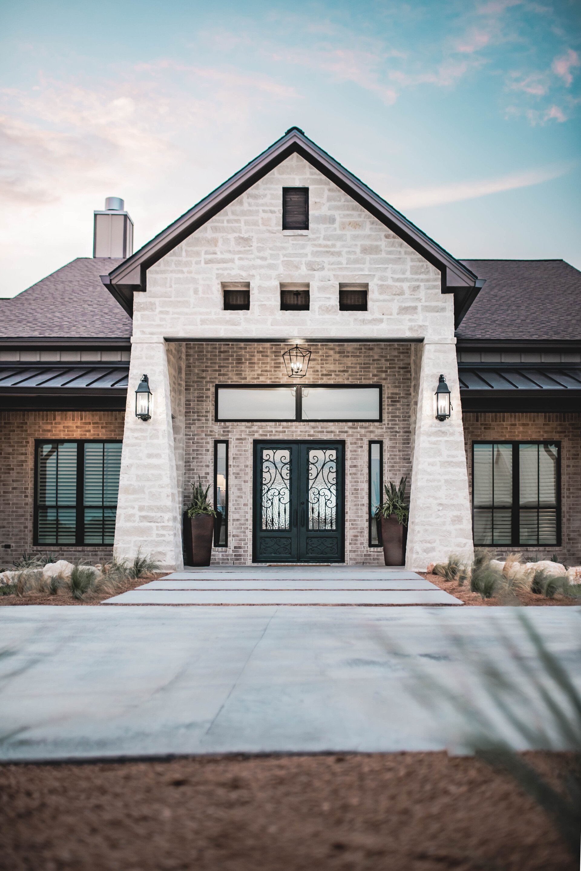 Custom Home in Victoria, TX III Hunter Custom Homes