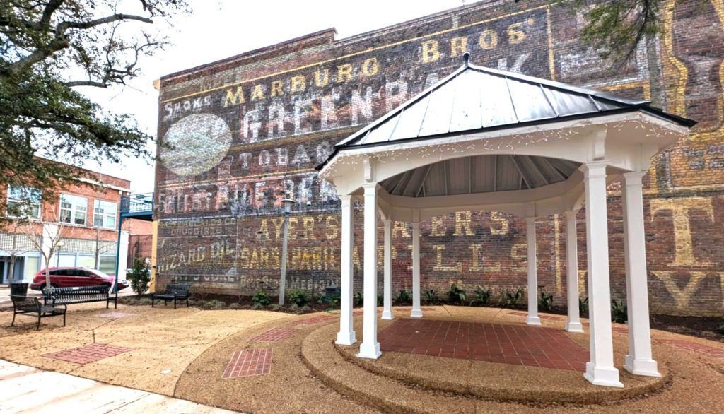 Leadership Plaza