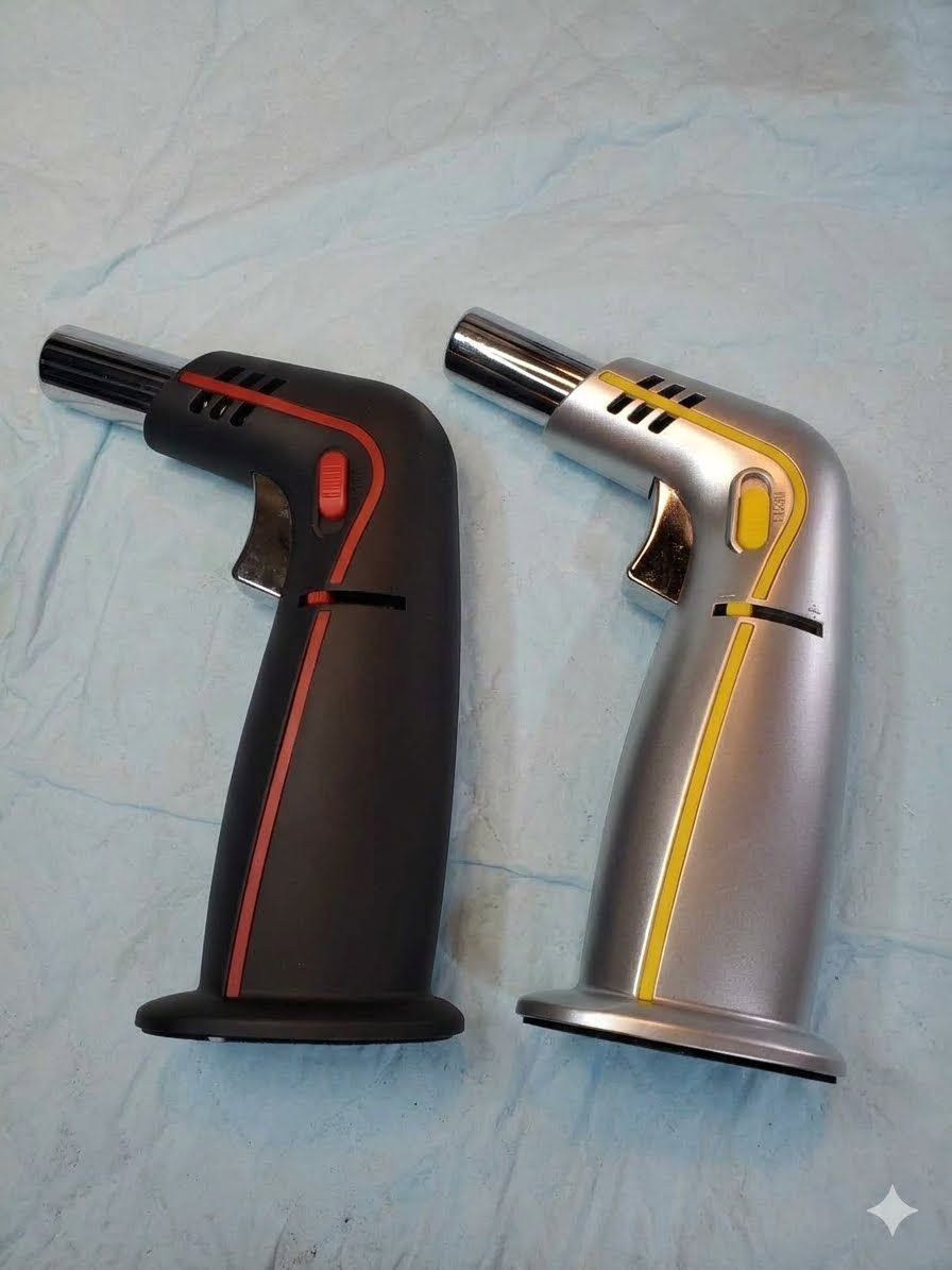 A European look for a curvy torch that comes in silver or black