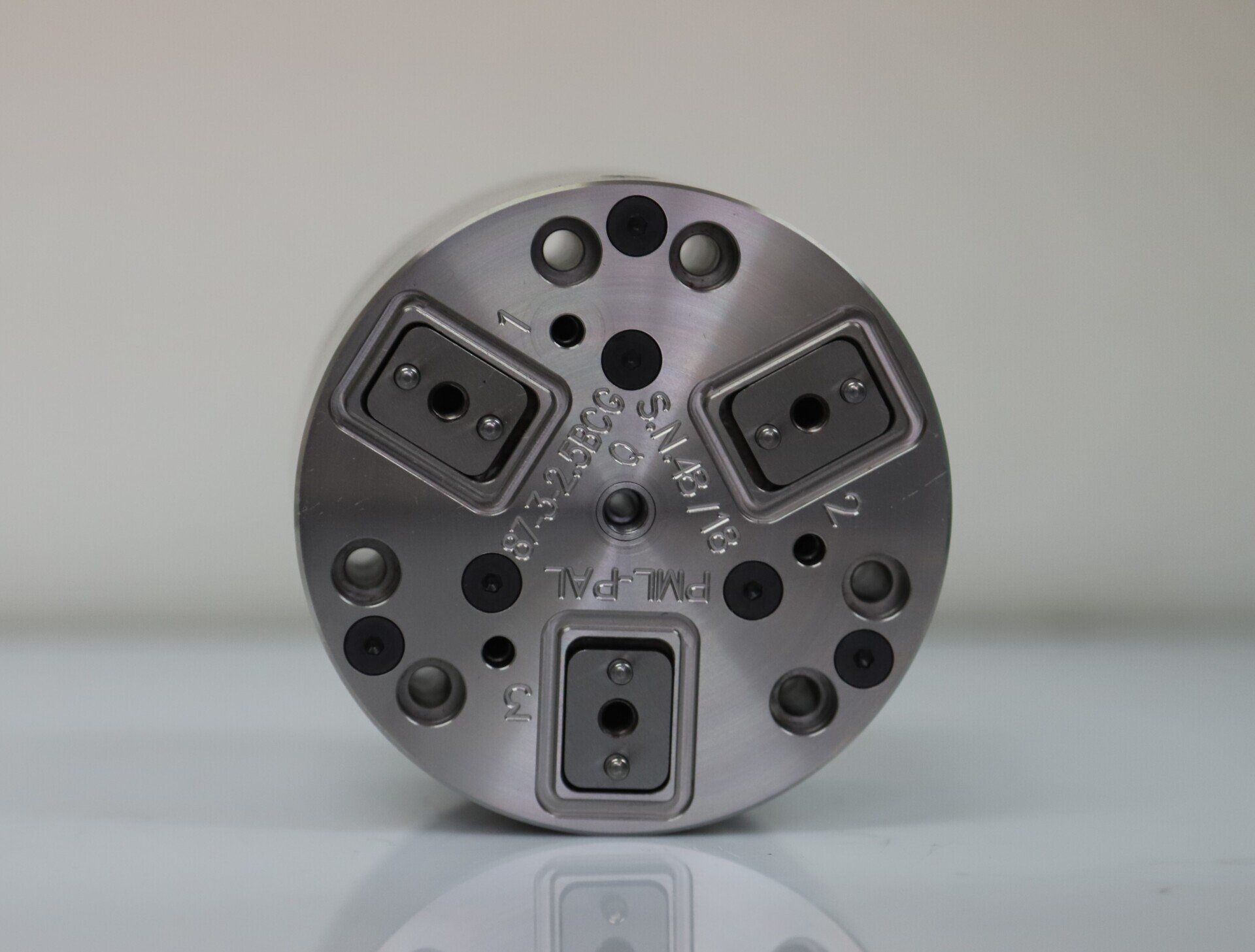 87 BCG sealed air chuck