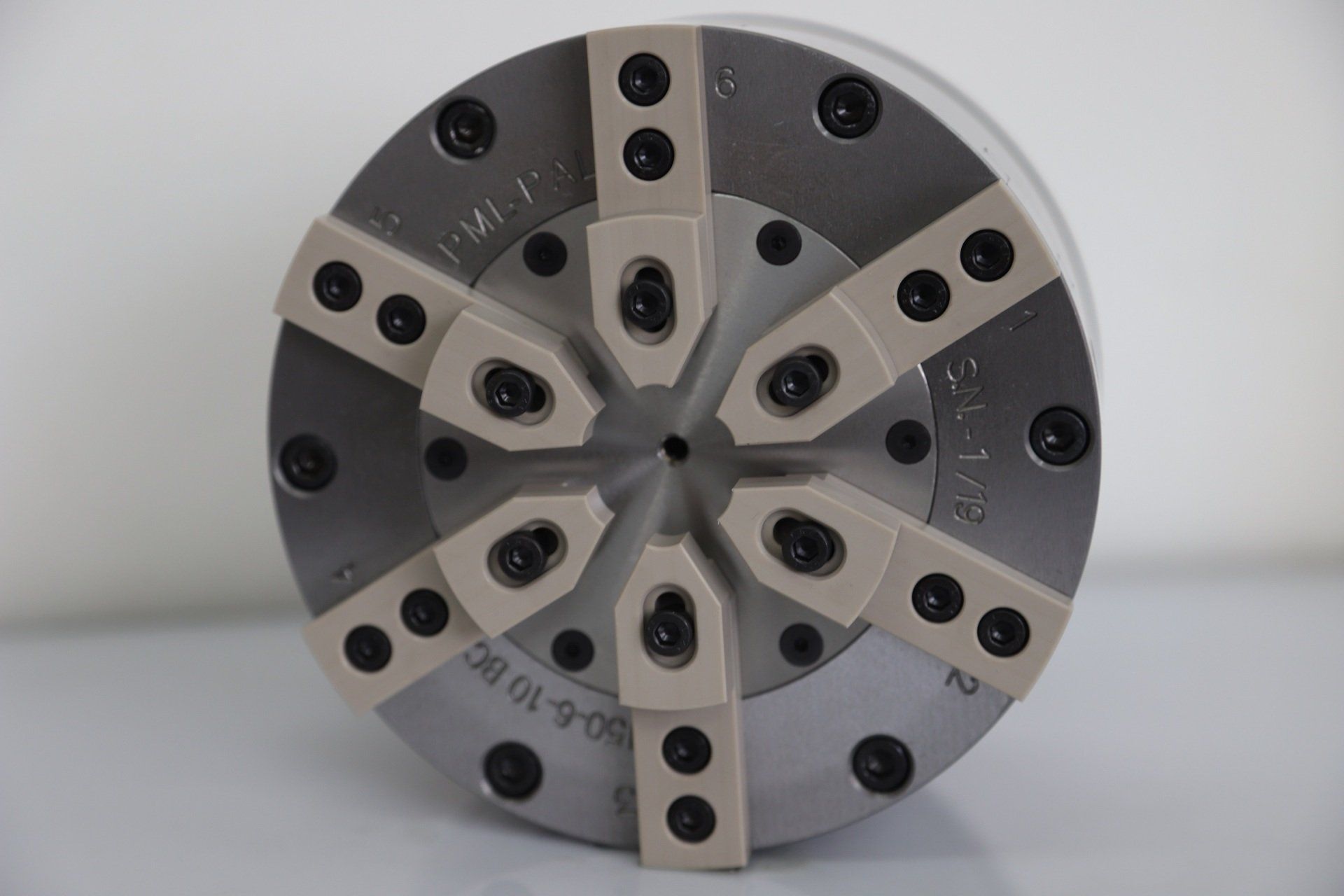 Turning air chuck 6 jaws