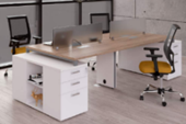 Área de trabajo, 1 mesa de 2.40 x 1.20 AT020