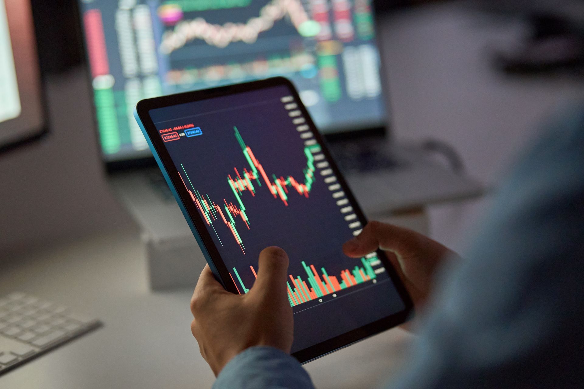 The Cost of Waiting: How Capital Constraints Are Reshaping Commercial Real Estate