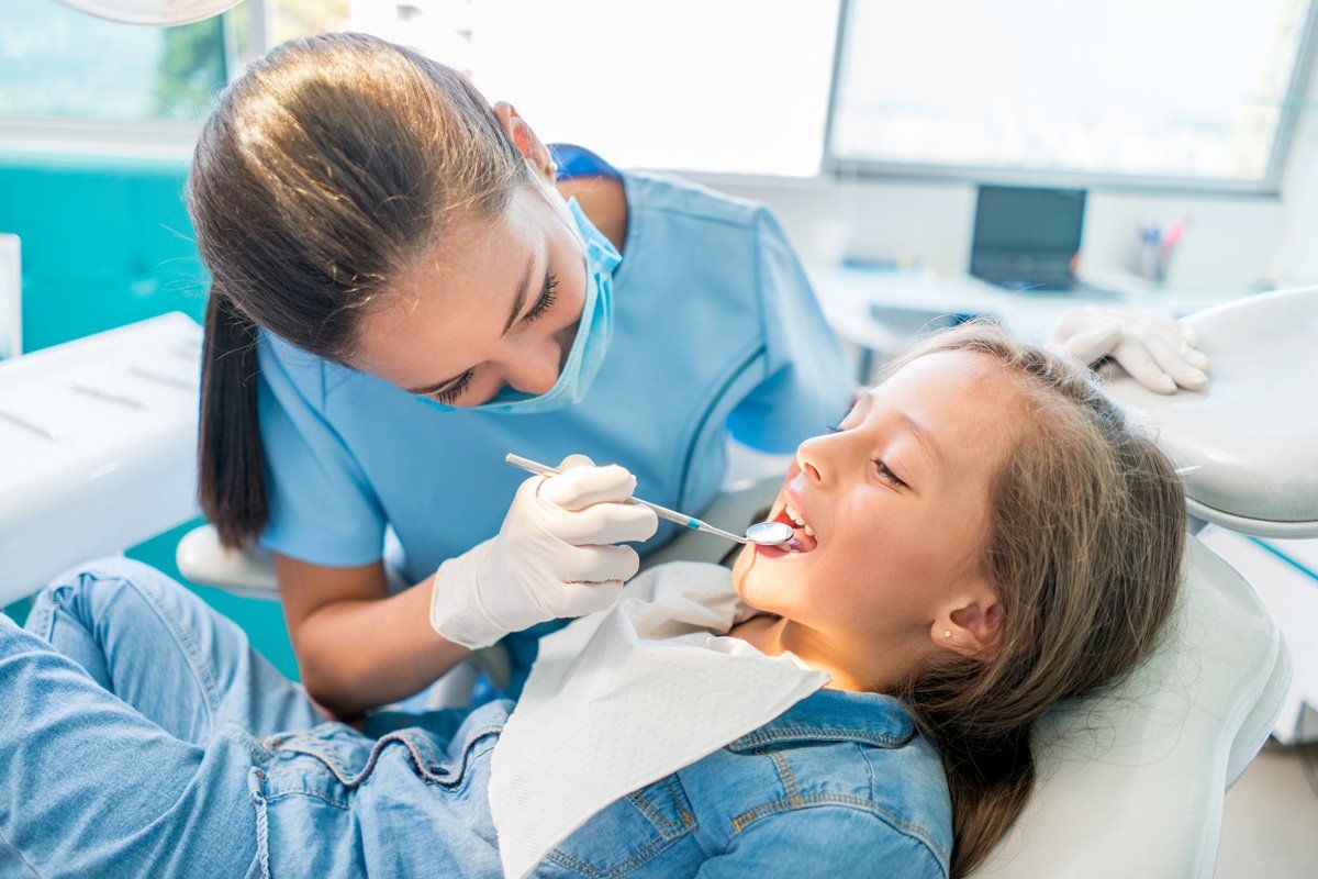 Beautiful Girl at the Dentist — Amherst, OH — Gregory Sy, DDS