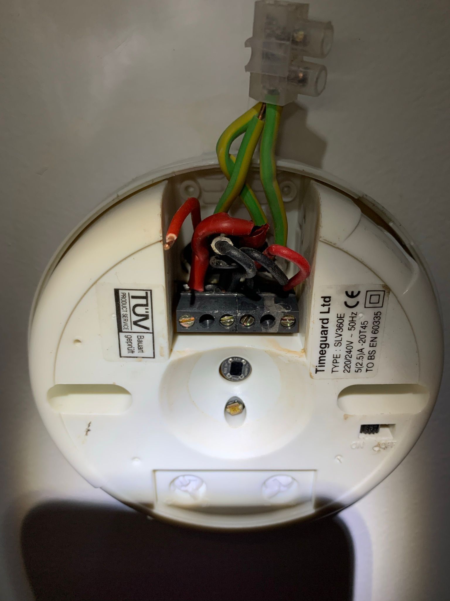 Smoke detector

