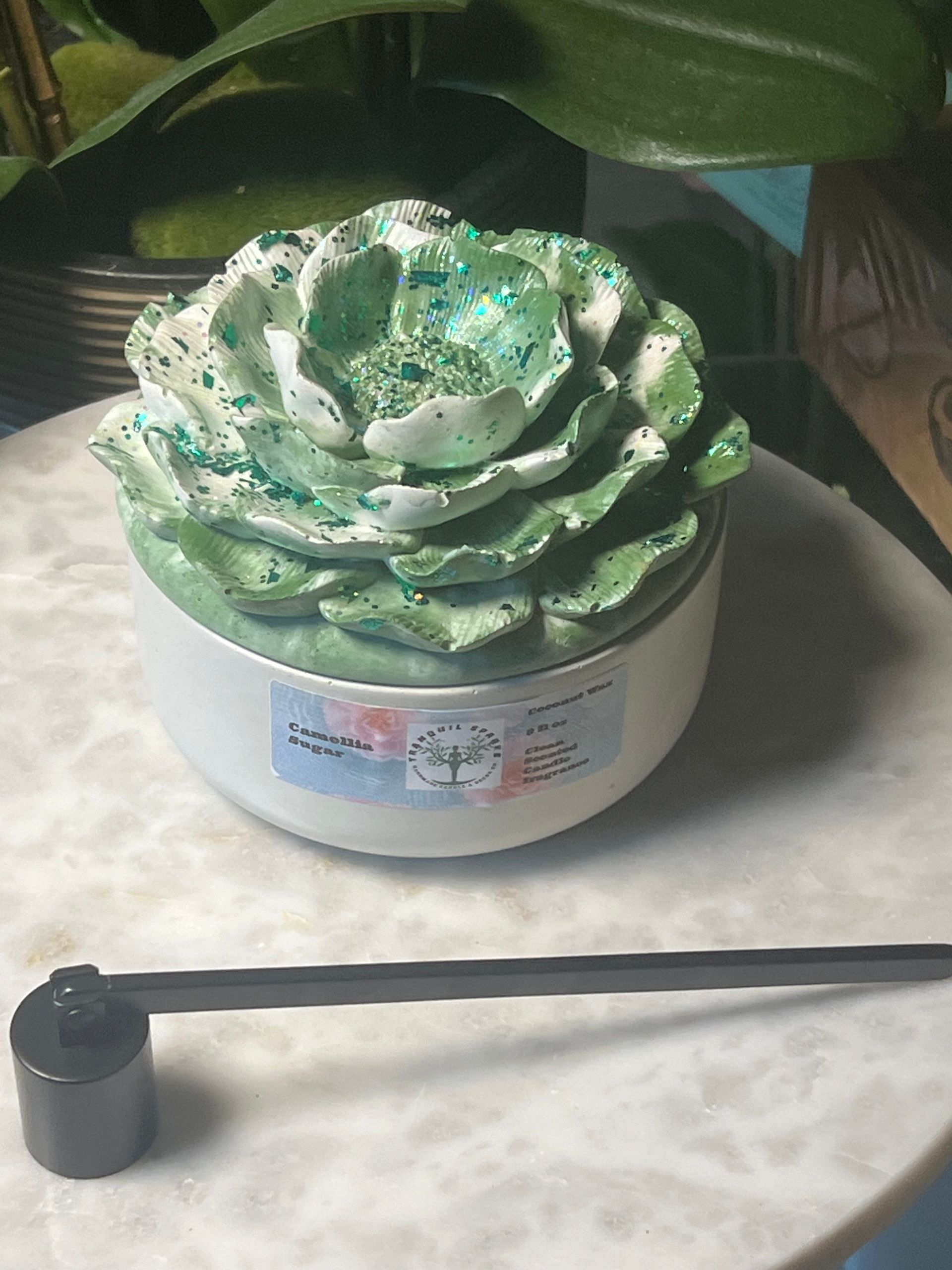 Sold Out -Whispers of Camellia 9 fl. oz