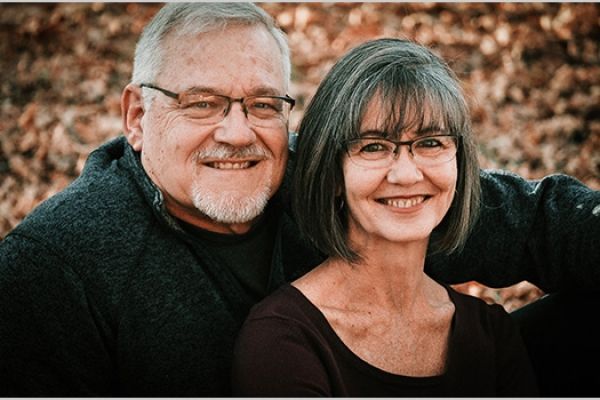 David and Debbie Hawk couple portrait photo.