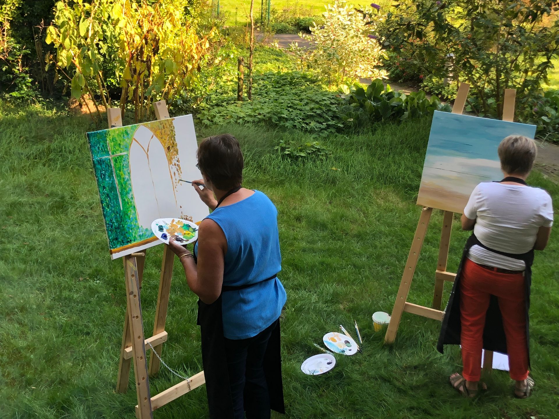 schilderen tijdens creatieve retraite frankrijk, EB-Artwork&Coaching, Elisabeth Baron