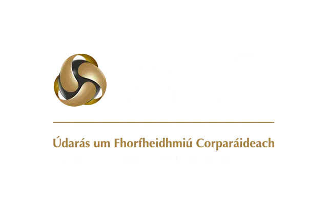 Gold corporate logo with Irish text “Údarás um Fhorbairtíoirí Corporáideach” on white background