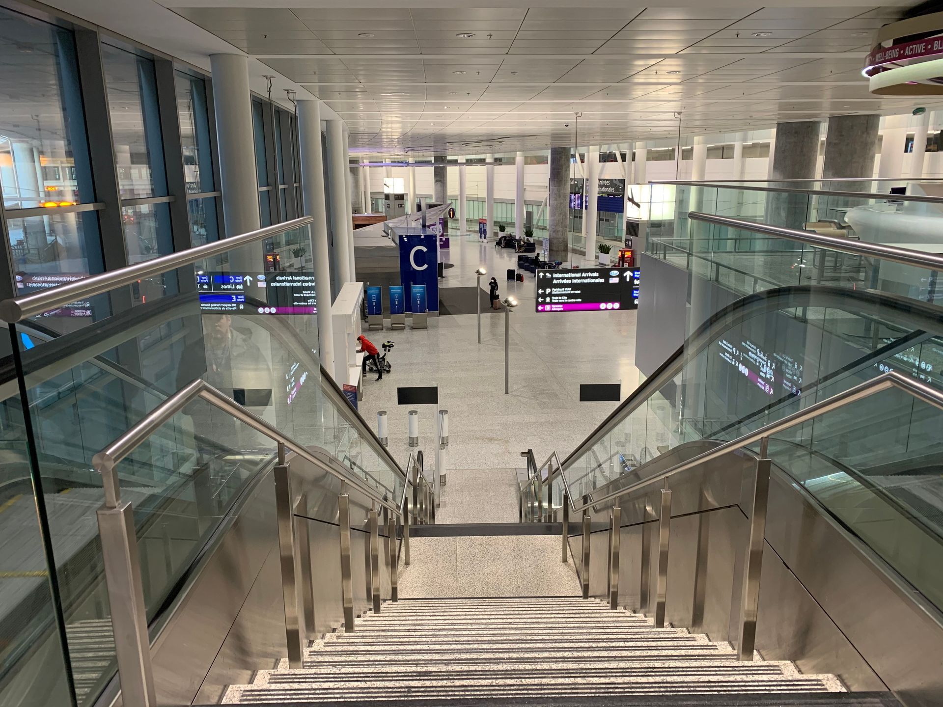 Where Your Chauffeur Meets You at MIA: A Terminal-by-Terminal Pickup Guide