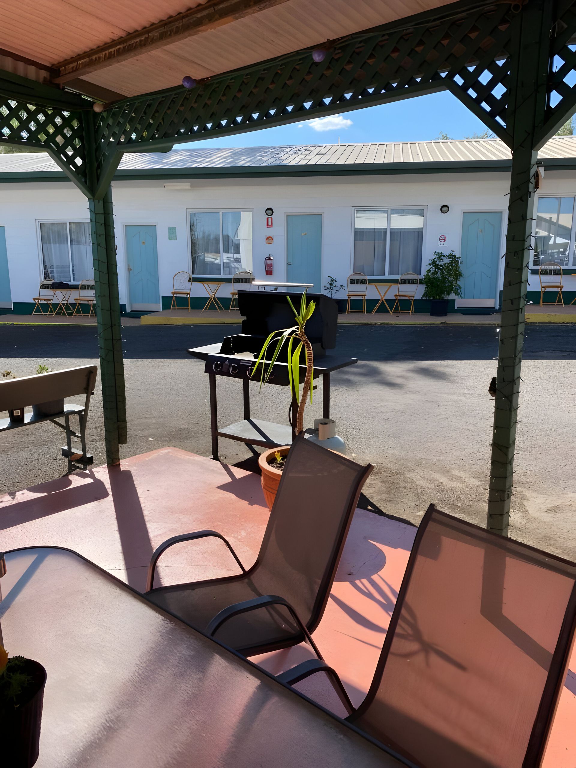Central Point Motel | Facilities