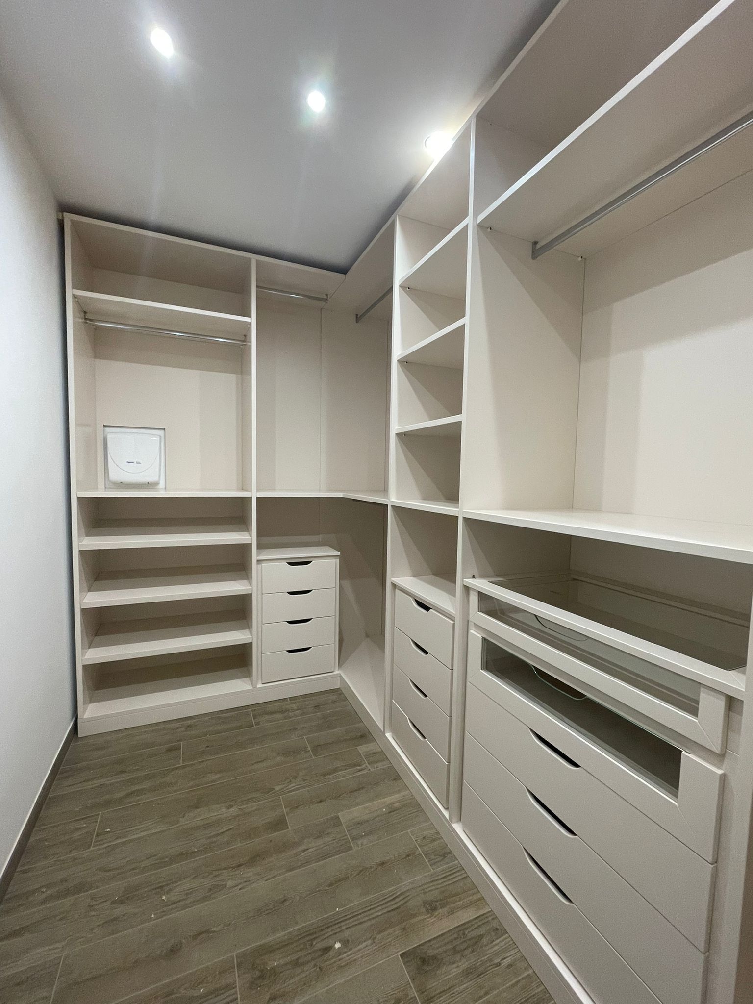 CABINA ARMADIO SU MISURA
