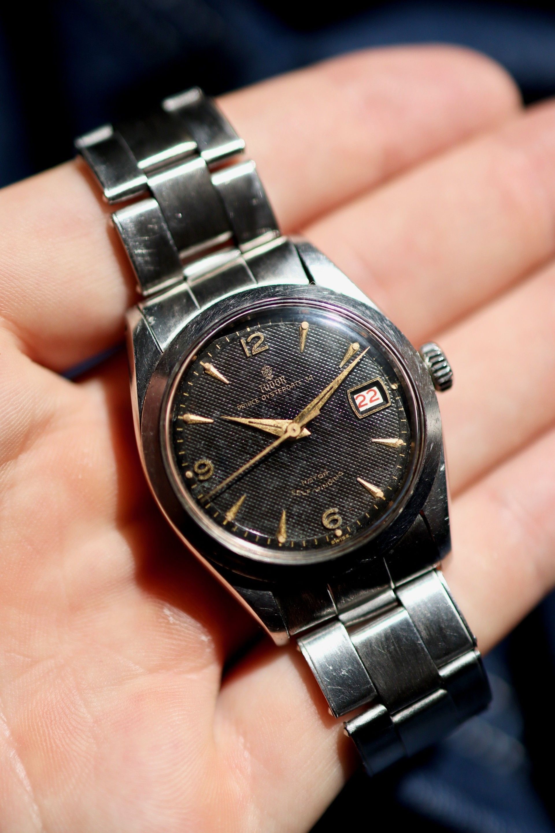 Tudor Oysterdate ref. 7944 w/ black gilt waffle dial | circa 50’s
