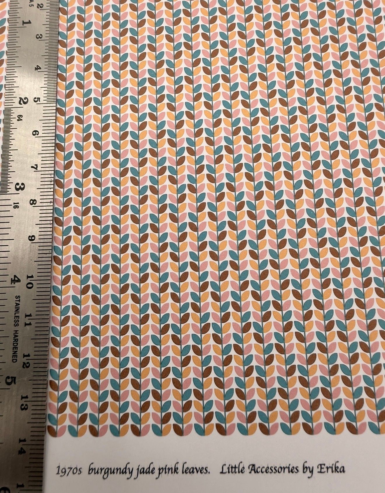 Wallpaper / fabric/ carpet 1970S BURGUNDY JADE PINK LEAVES 1/48 SCALE
