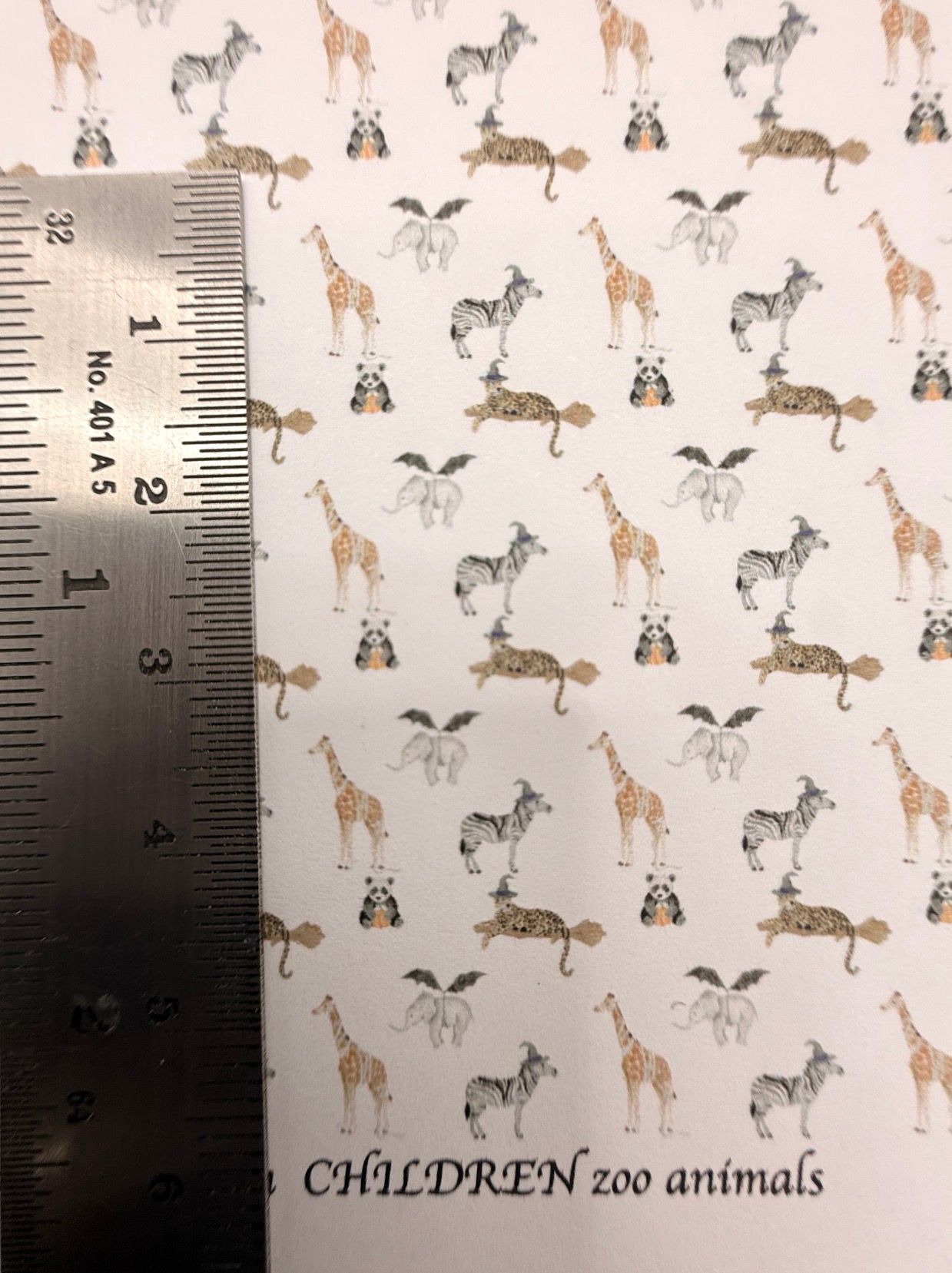 wallpaper/Children zoo animals. - 1/48 scale