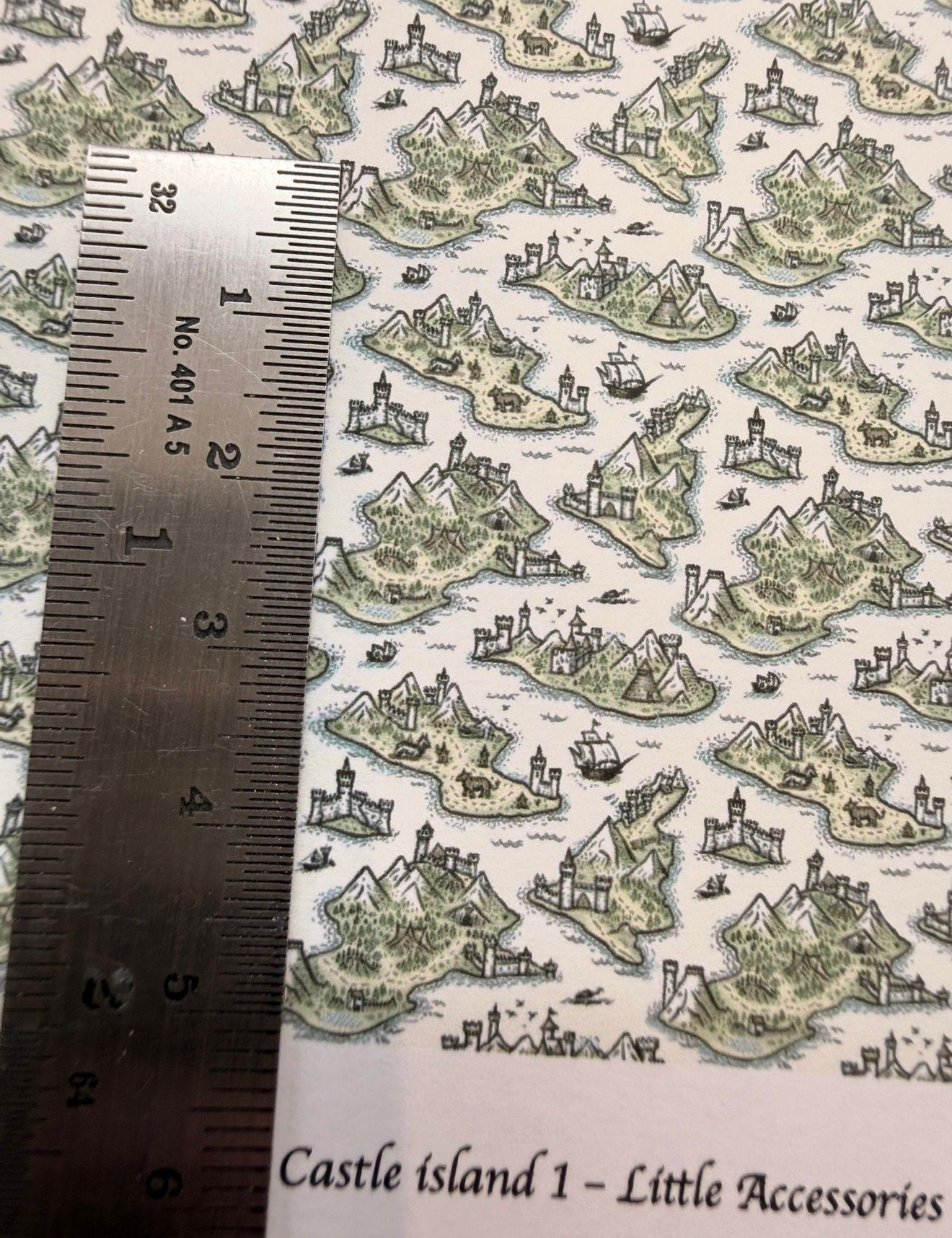 Wallpaper/fabric/carpet. Castle island 1 - 1/48 scale