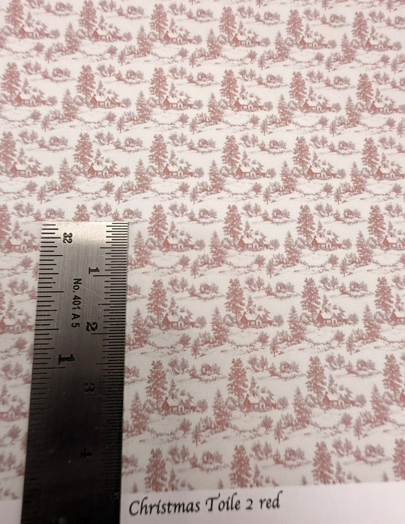 Wallpaper/fabric. Christmas Toile de jeur 2 red