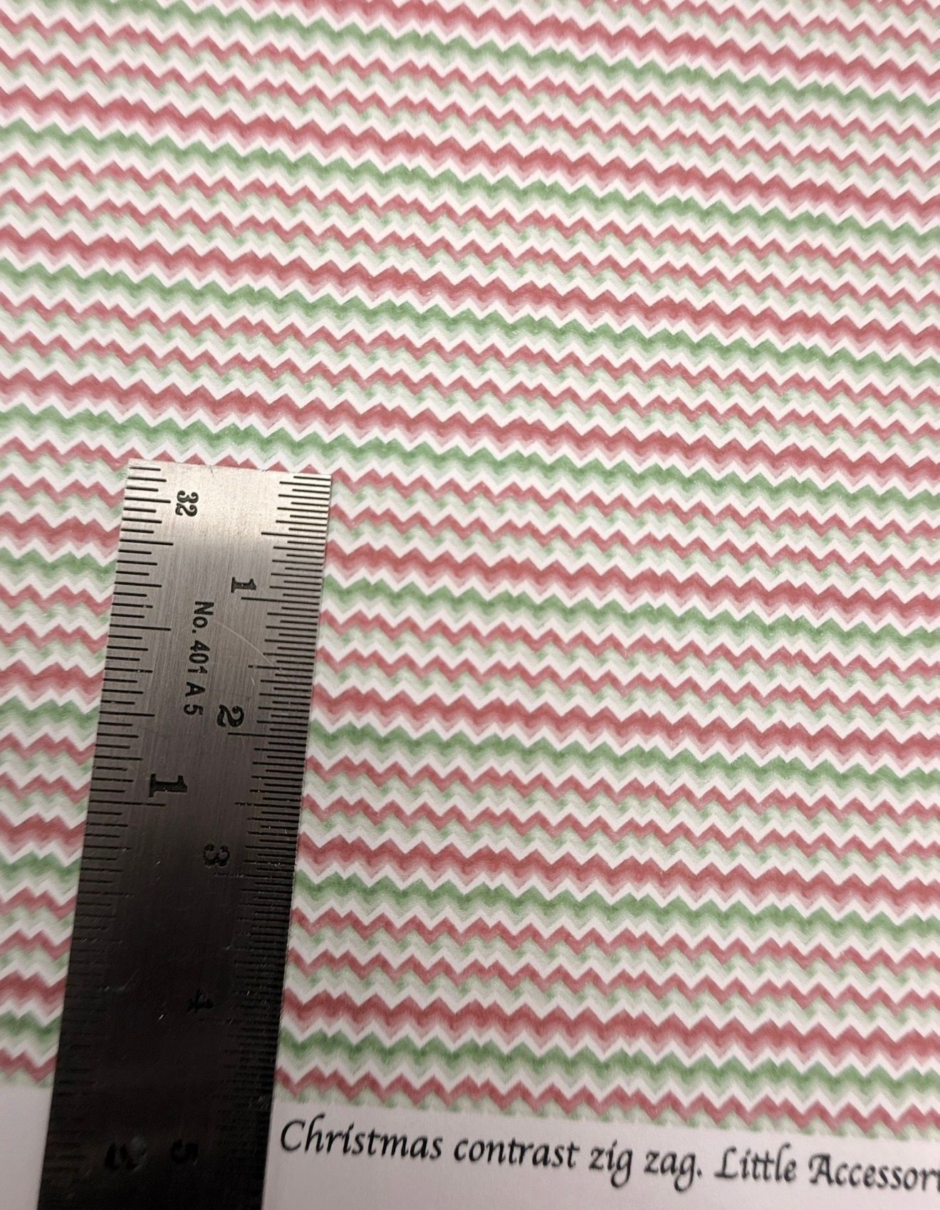 Wallpaper/fabric,carper. Christmas contrast zig zags 1/48 scale