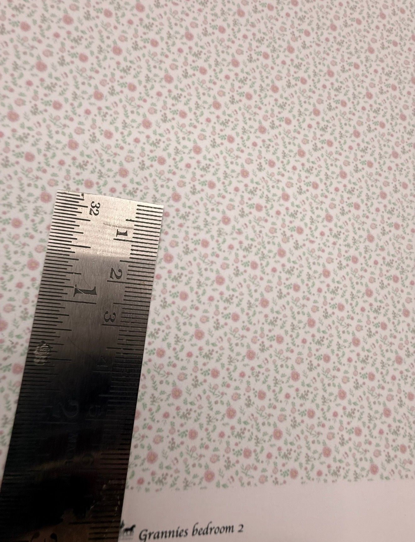 wallpaper/fabric/carpet. Grannies bedroom 2 - 1/48 scale