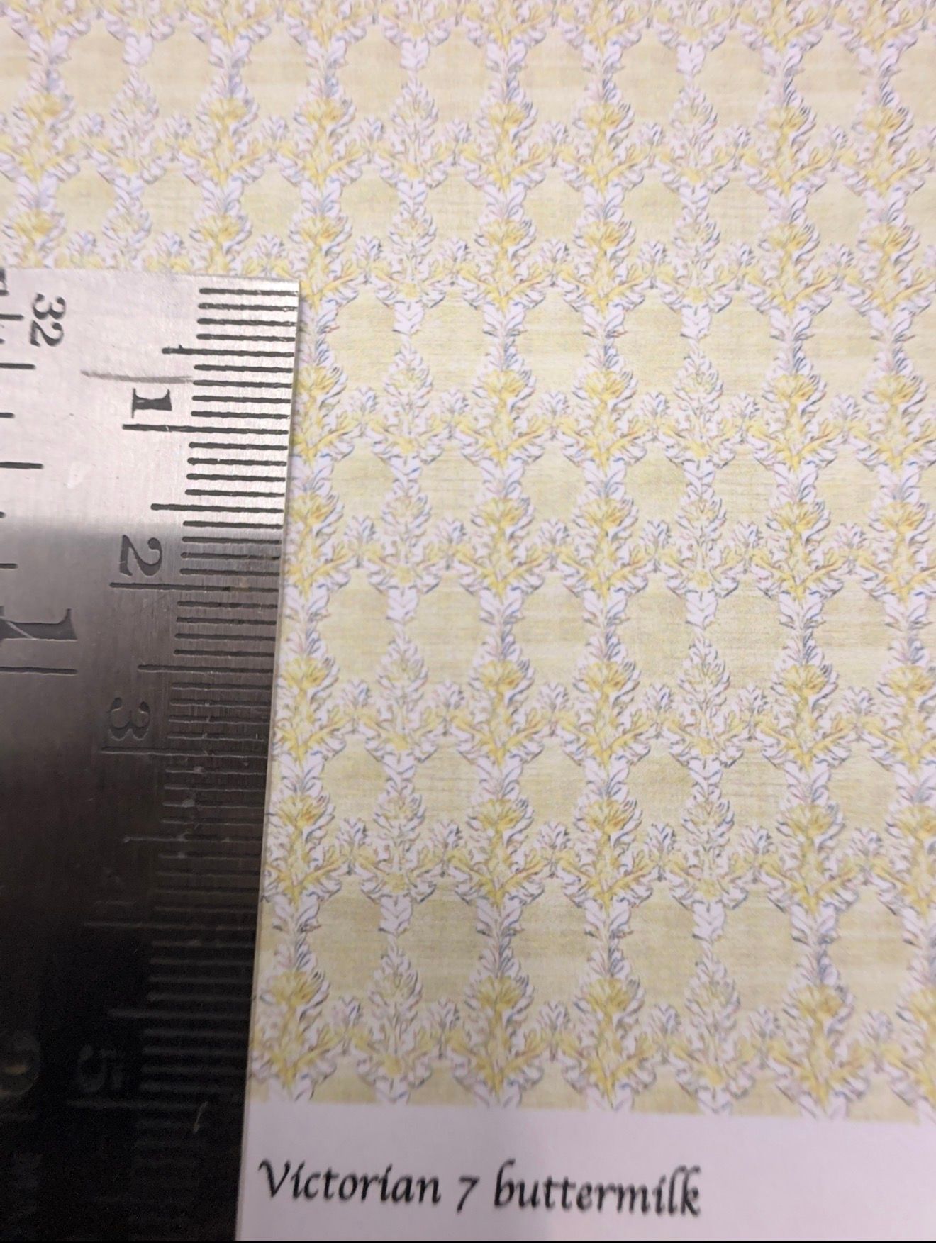 Wallpaper/fabric/carpet. Victorian 7 buttermilk. 1/48 scale