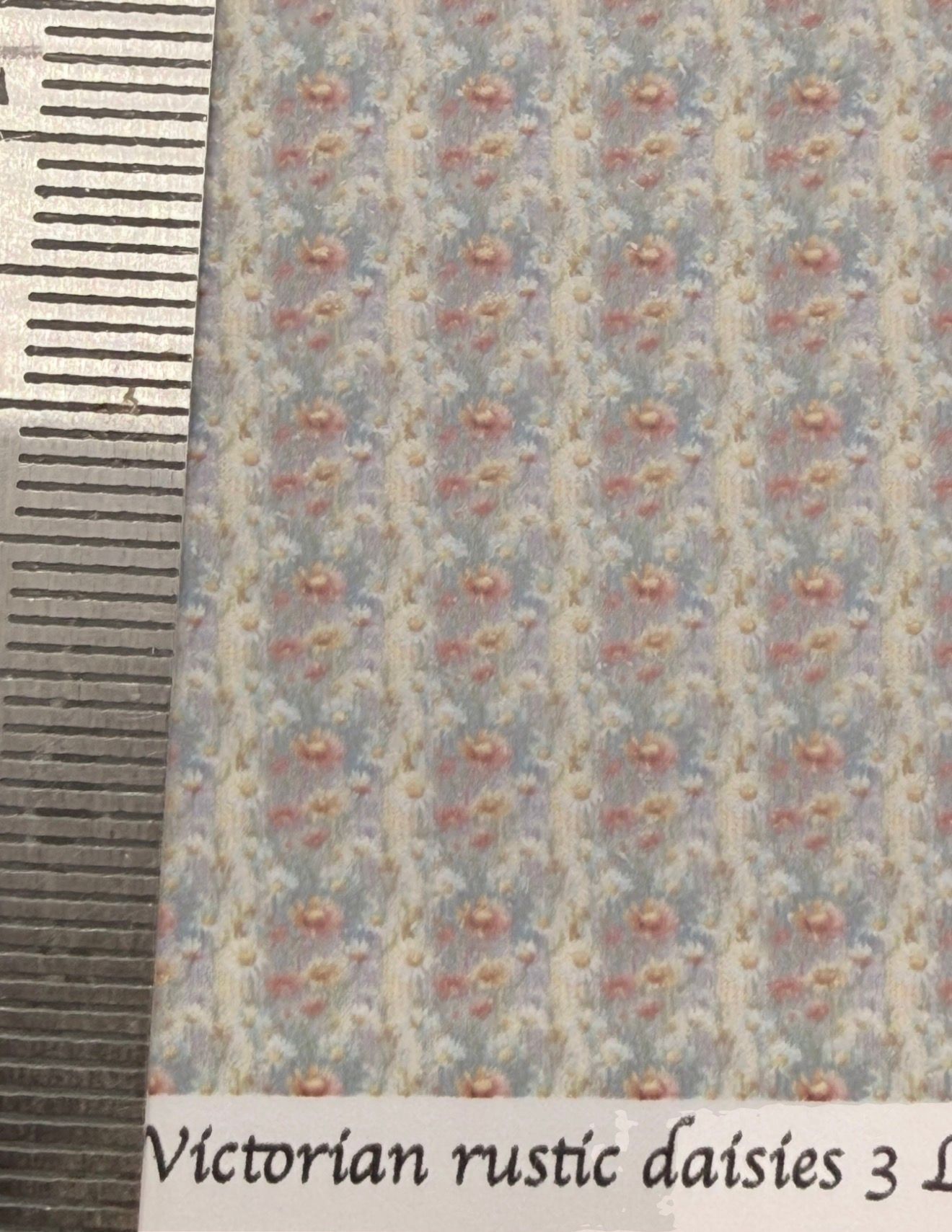 Wallpaper/fabric/carpet. Victorian rustic daisies 3. 1/48 scale