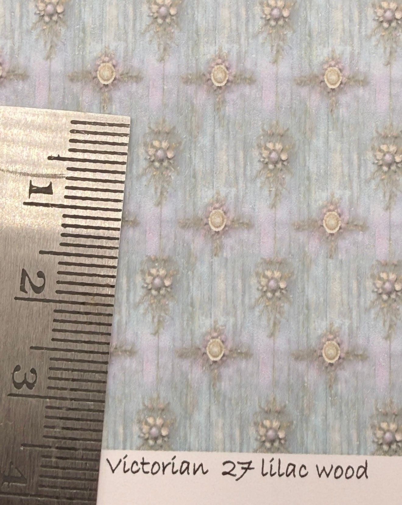 Wallpaper/fabric/ carpet.Victorian 27 lilac wood. 1/48 scale