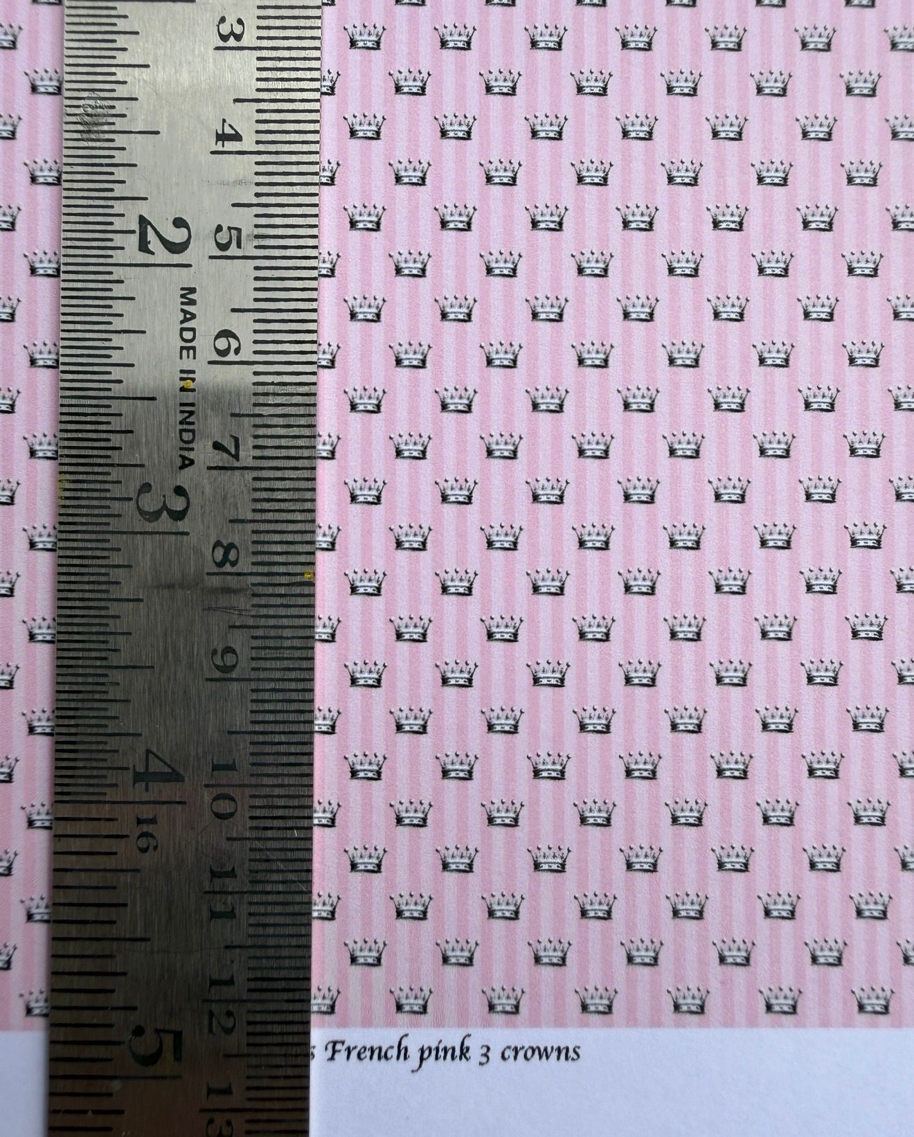 Wallpaper/fabric. French pink 3 crowns 1/48 scale