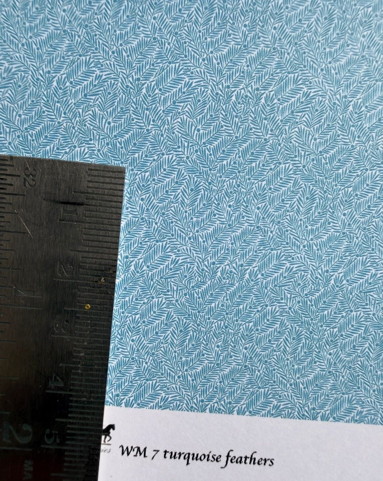 Wallpaper/fabric/carpet. WM 7 turquoise feathers. 1/48 scale