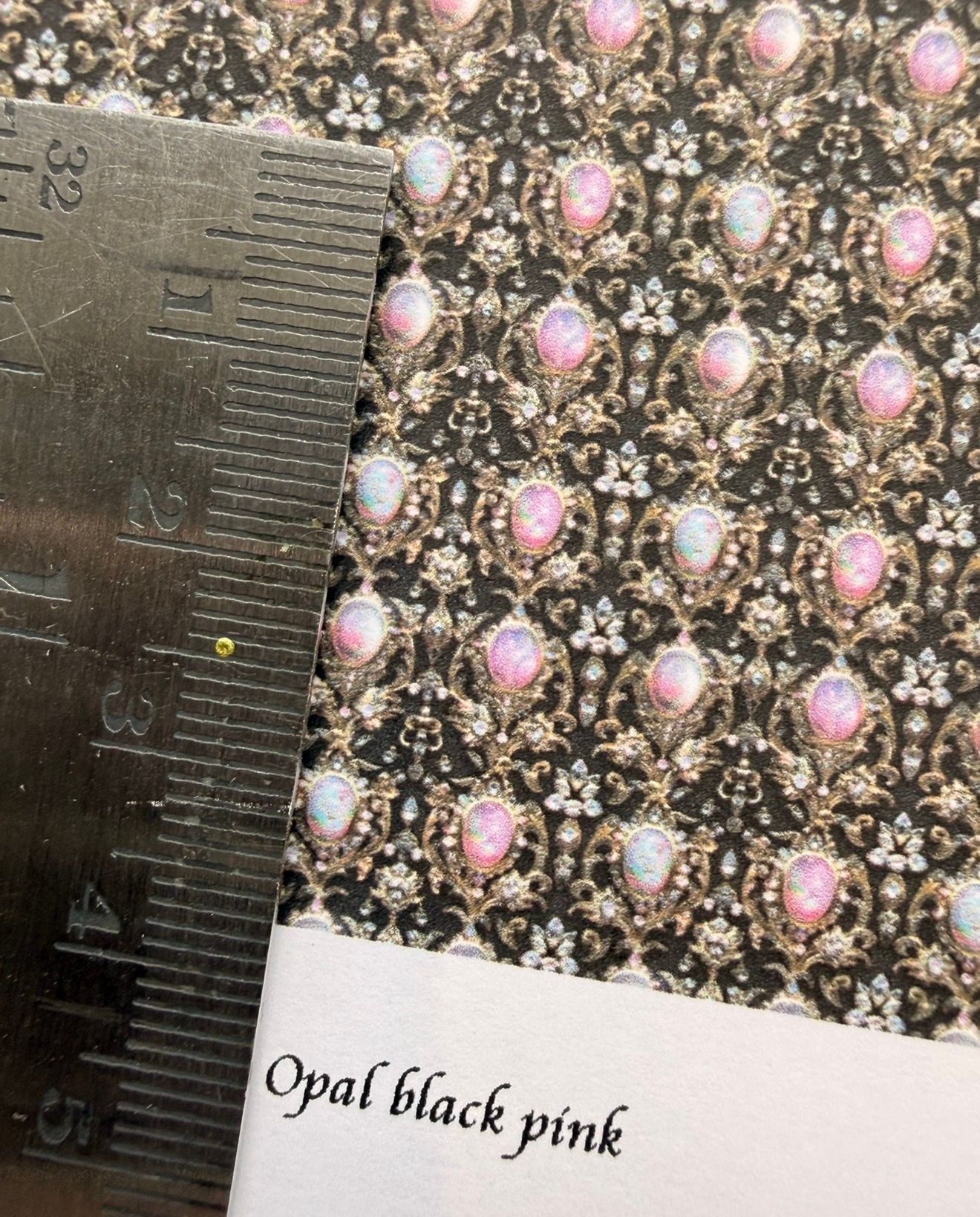 Wallpaper/fabric Opal black,pink. 1/48 scale