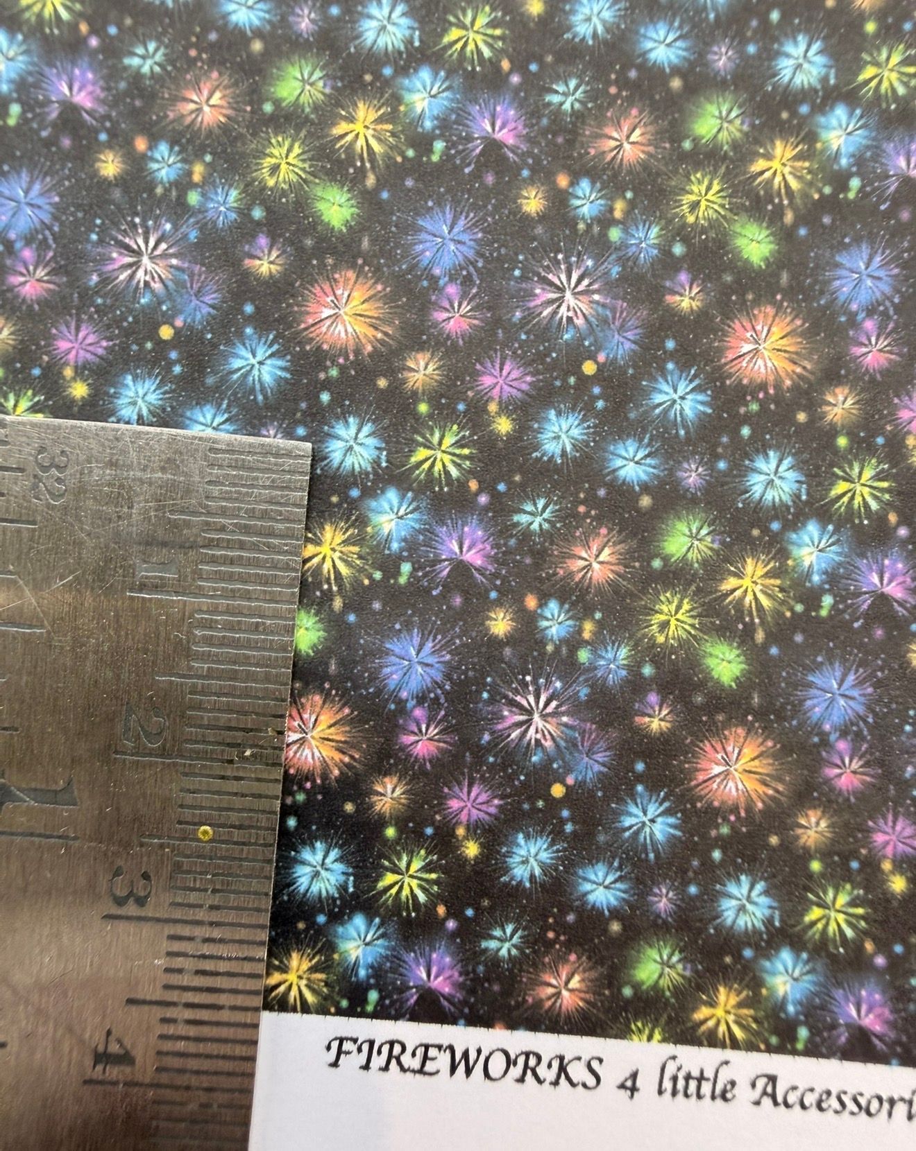 Wallpaper/fabric/carpet . Fireworks 4 - 1/48 scale
