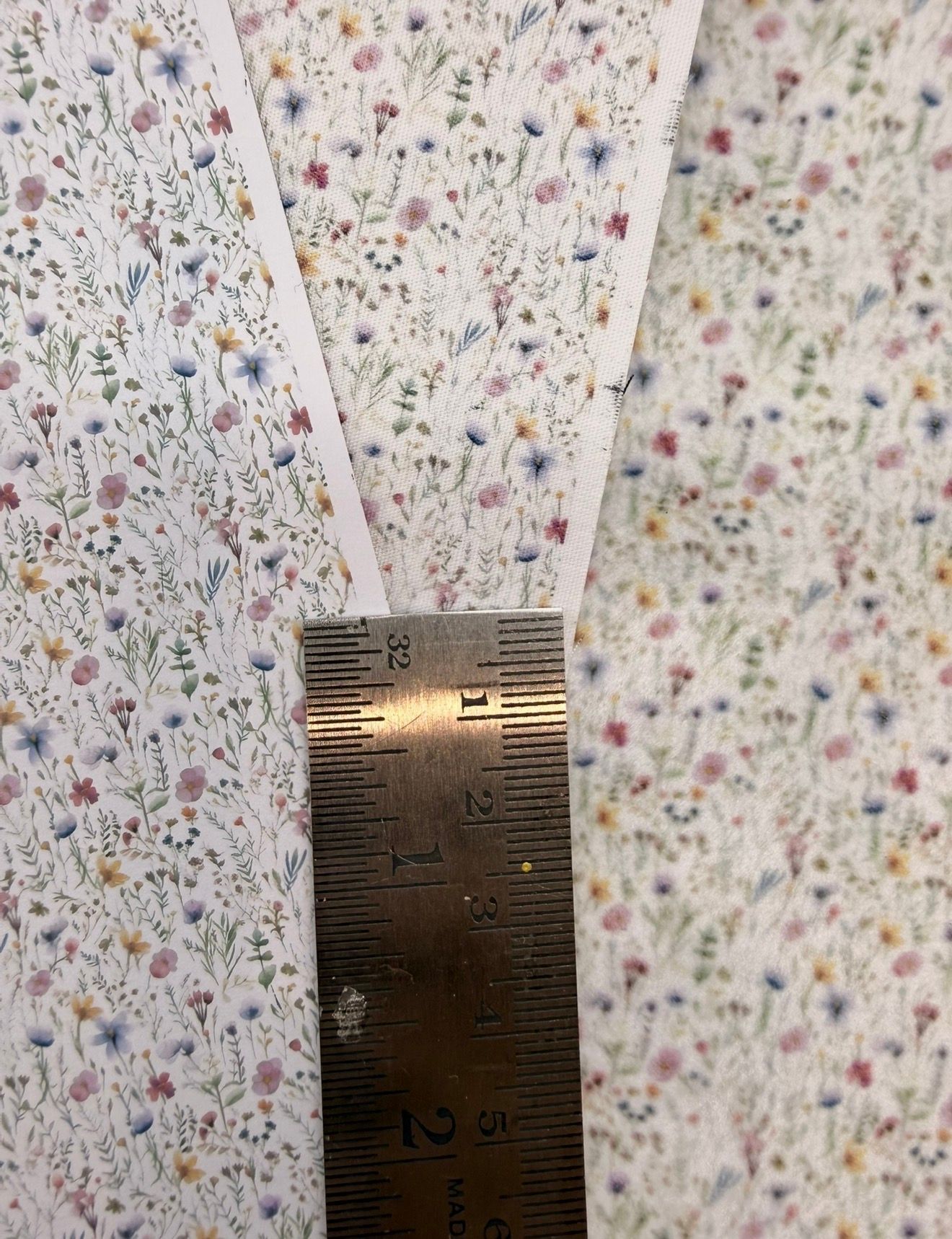Wallpaper/Fabric/carpet. Flower meadow 6 - 1/48 scale