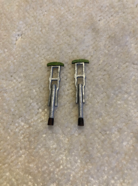 MEDICAL COLLECTION CRUTCHES (pair) 1/48 scale KIT