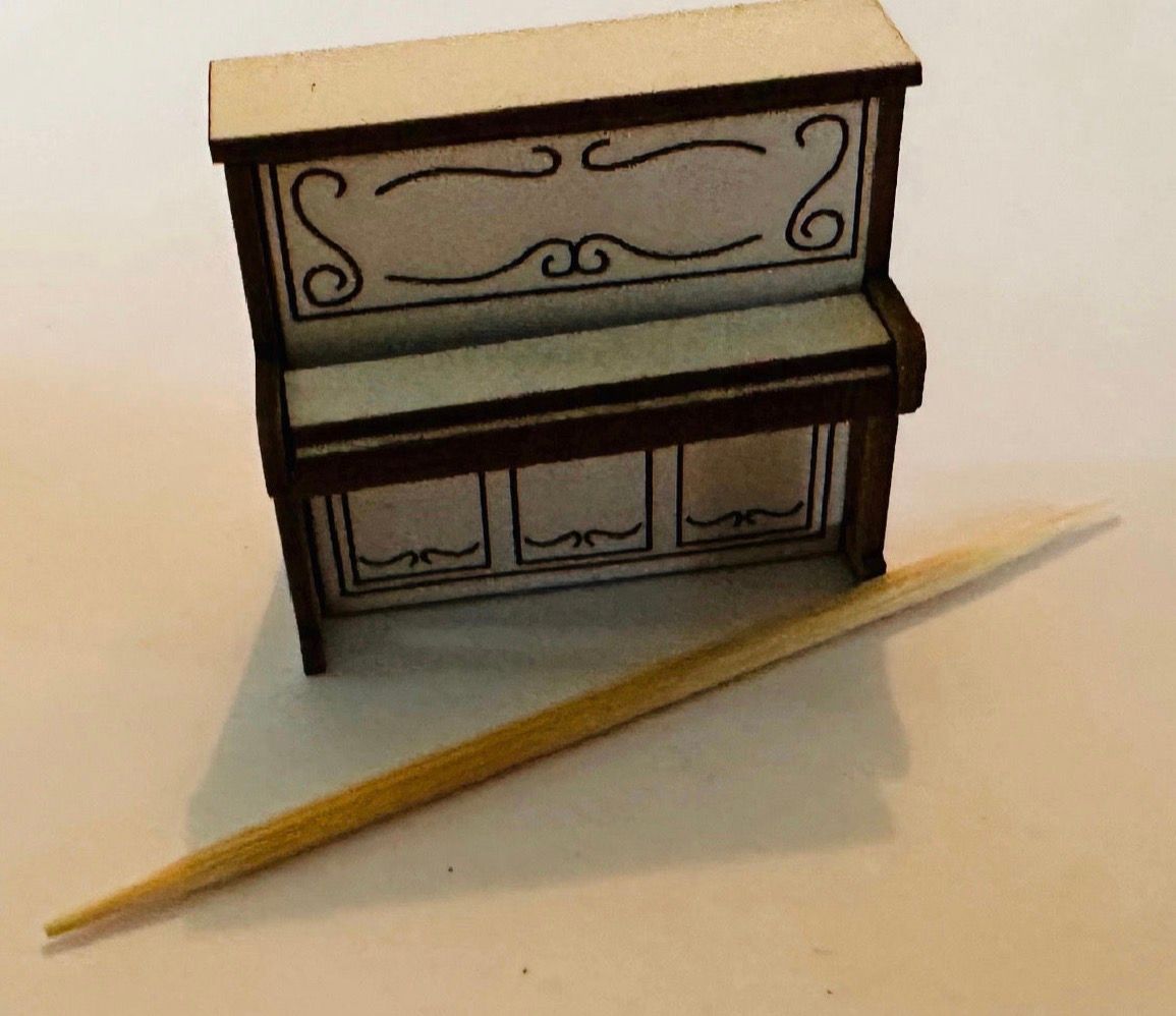 WILD WEST PIANO 1/48 scale KIT