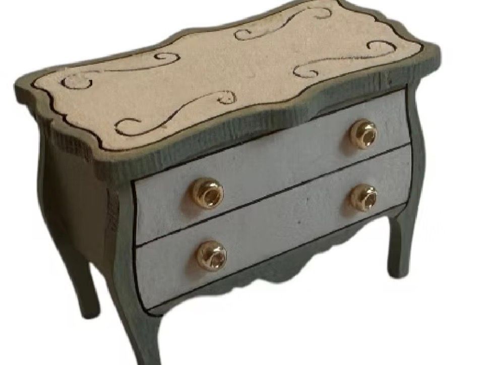 FRENCH BOUTIQUE CHEST of DRAWERS. 1/48 scale KIT