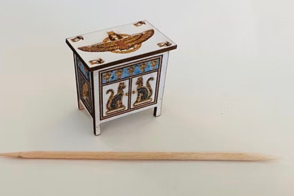 EGYPTIAN STYLE CABINET. 1/48 scale KIT