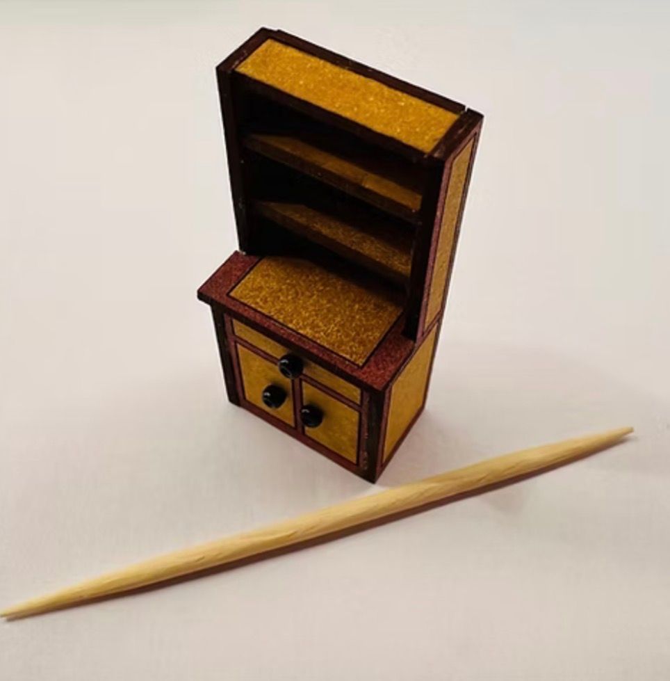FINNISH CROCKERY CABINET 1/48 scale KIT