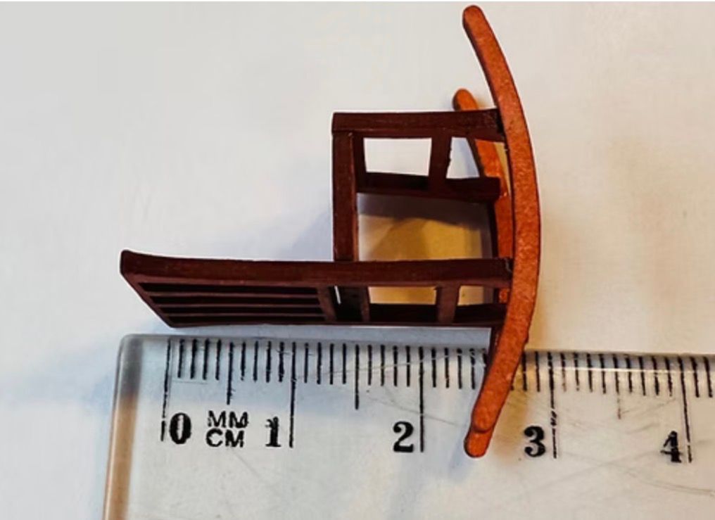 FINNISH ROCKING CHAIR 1/48 scale KIT