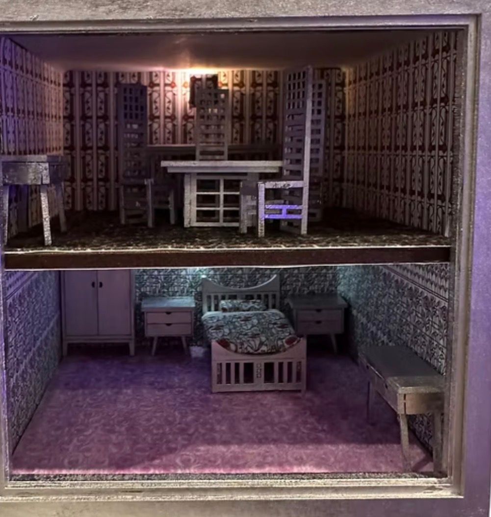 MACKINTOSH BED  11/48 scale KIT