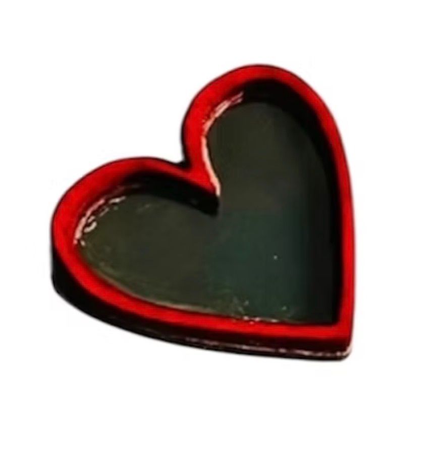 WONKY WONDERLAND HEART SHAPED MIRROR 1/48 scale KIT