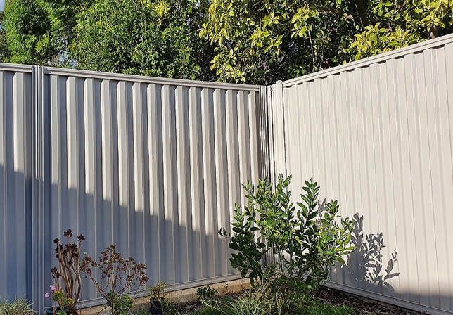 Brand new colourbond fence replaced for a residential property owner in Ballarat VIC.